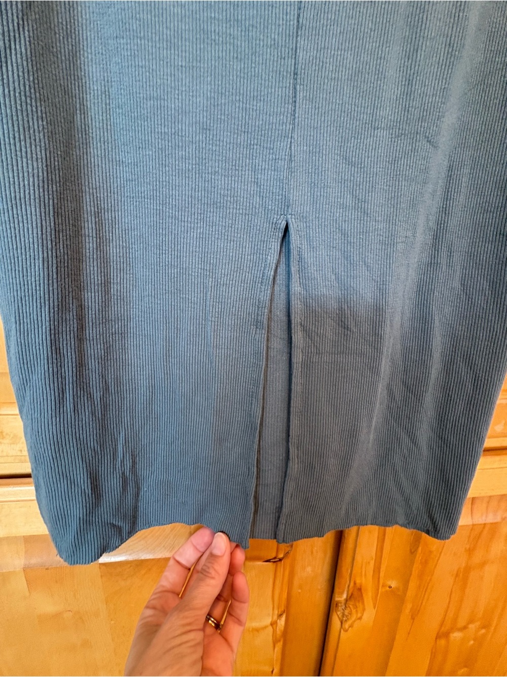 Sweet Romeo Mid-Length Ribbed Blue Women's Skirt - Picture 3 of 8